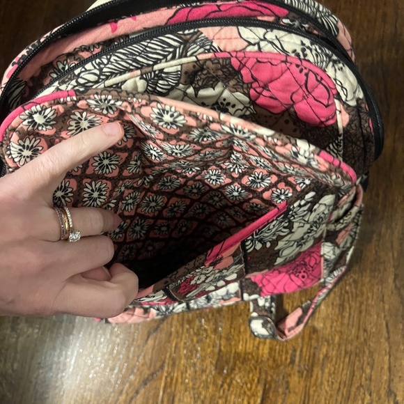 Vera Bradley - Picture 2 of 4